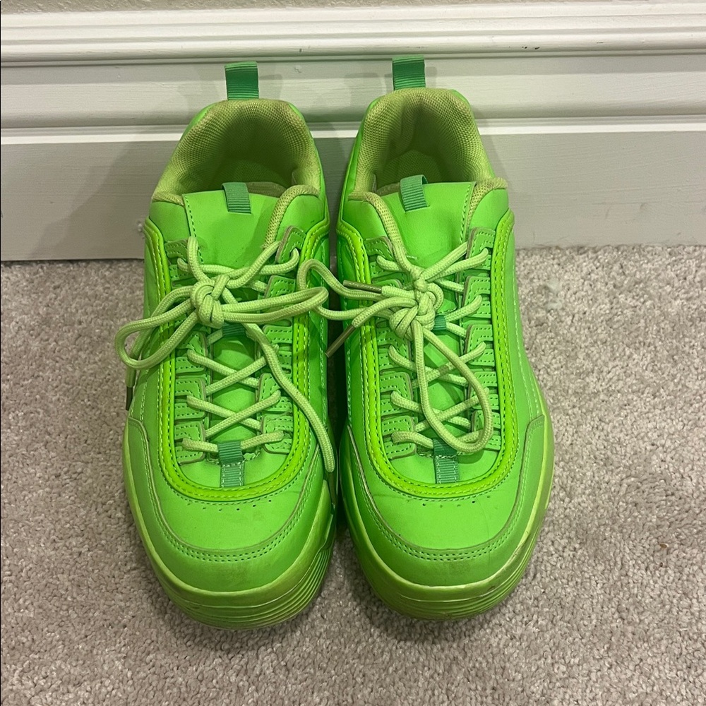Dynamic Realness Green Platform Sneakers - Picture 6 of 8